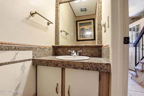 1206 Dahlia Court Jackson NJ 08527