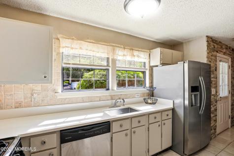 1206 Dahlia Court Jackson NJ 08527