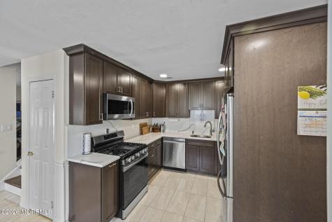 33 Spyglass Court East Windsor NJ 08520