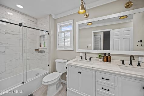 33 Spyglass Court East Windsor NJ 08520