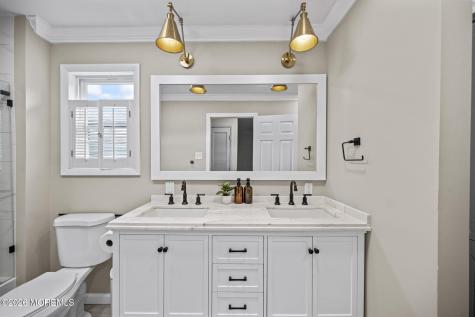 33 Spyglass Court East Windsor NJ 08520