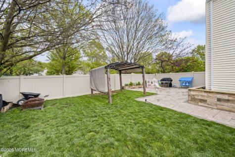 33 Spyglass Court East Windsor NJ 08520