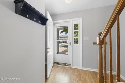 39 Oak Lane Eatontown NJ 07724