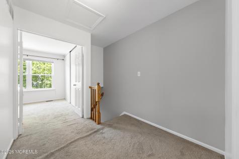 39 Oak Lane Eatontown NJ 07724
