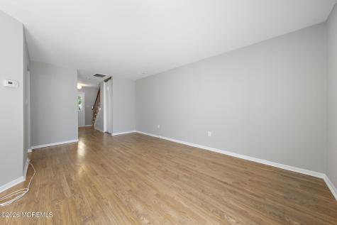 39 Oak Lane Eatontown NJ 07724
