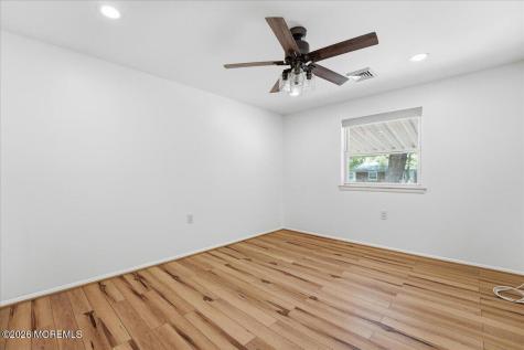 10 H Bennington Lane Manchester NJ 08759
