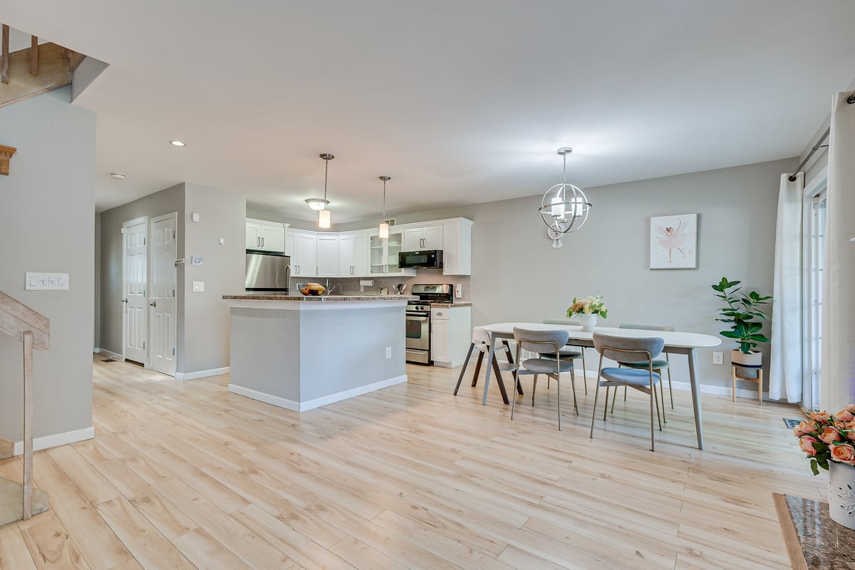 61 Sand Hill Road Jamesburg NJ 08831