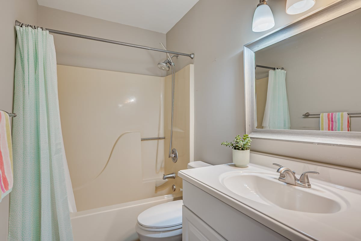 61 Sand Hill Road Jamesburg NJ 08831