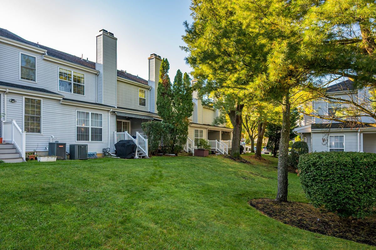 61 Sand Hill Road Jamesburg NJ 08831