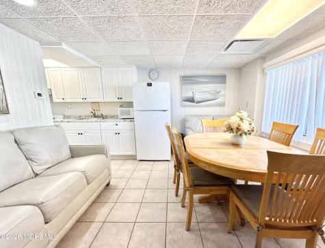 406-410 E Monterey Avenue Wildwood Crest NJ 08260
