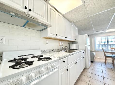 406-410 E Monterey Avenue Wildwood Crest NJ 08260