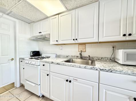 406-410 E Monterey Avenue Wildwood Crest NJ 08260