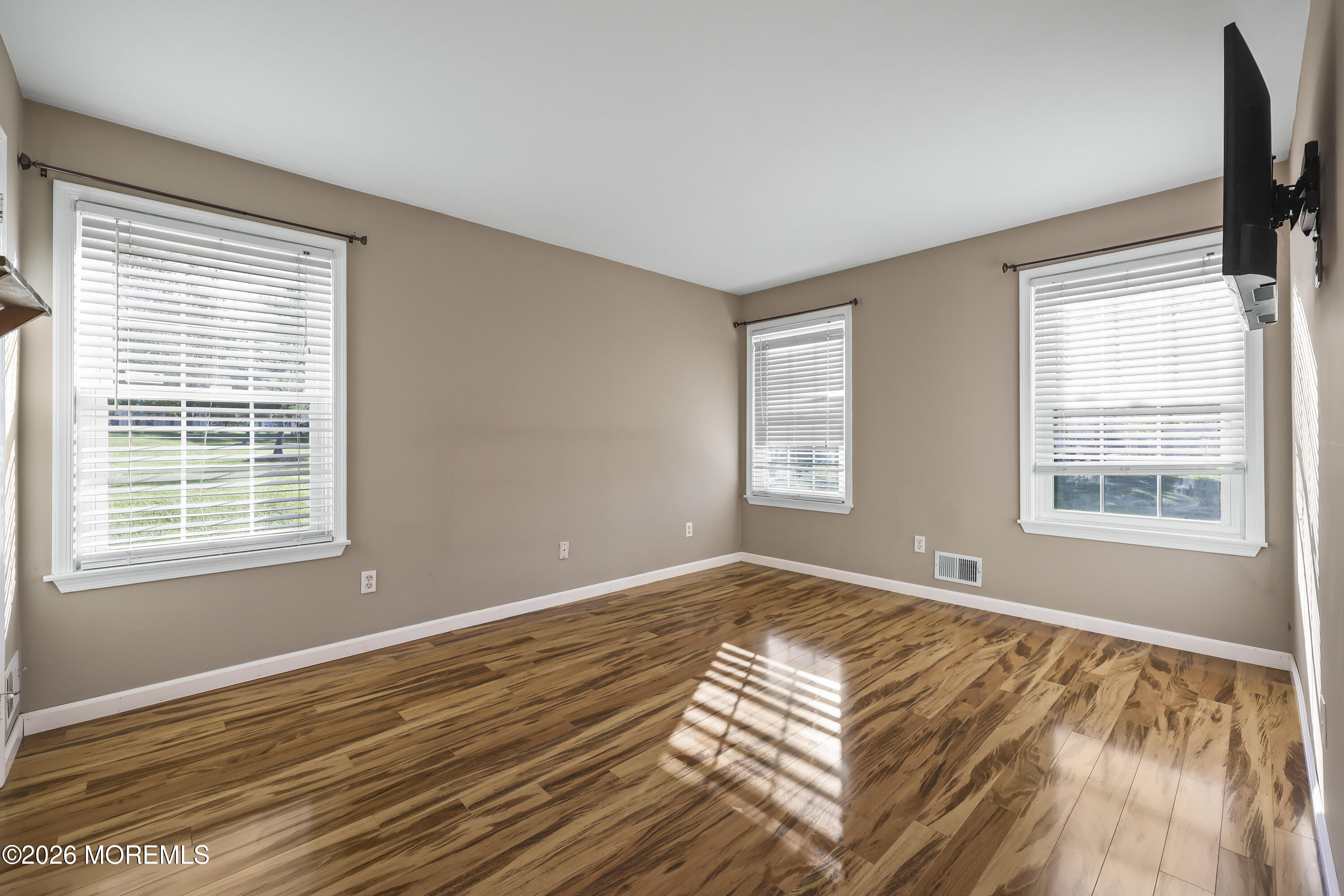 355 Sequoia Court Howell NJ 07731