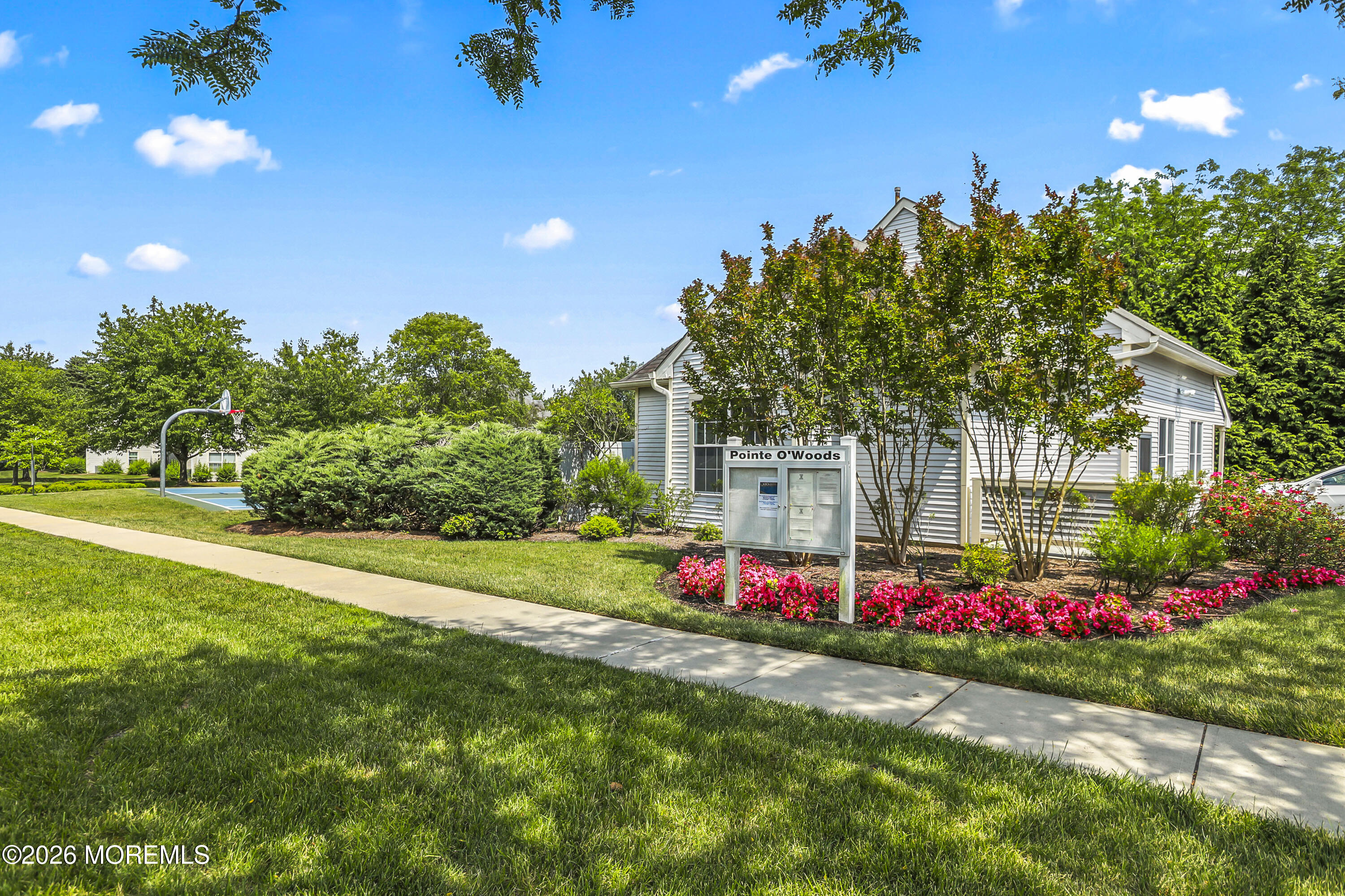 355 Sequoia Court Howell NJ 07731