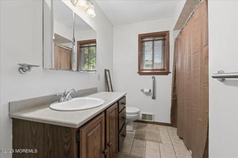 107 Bowne Court Matawan NJ 07747