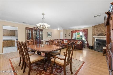 107 Bowne Court Matawan NJ 07747