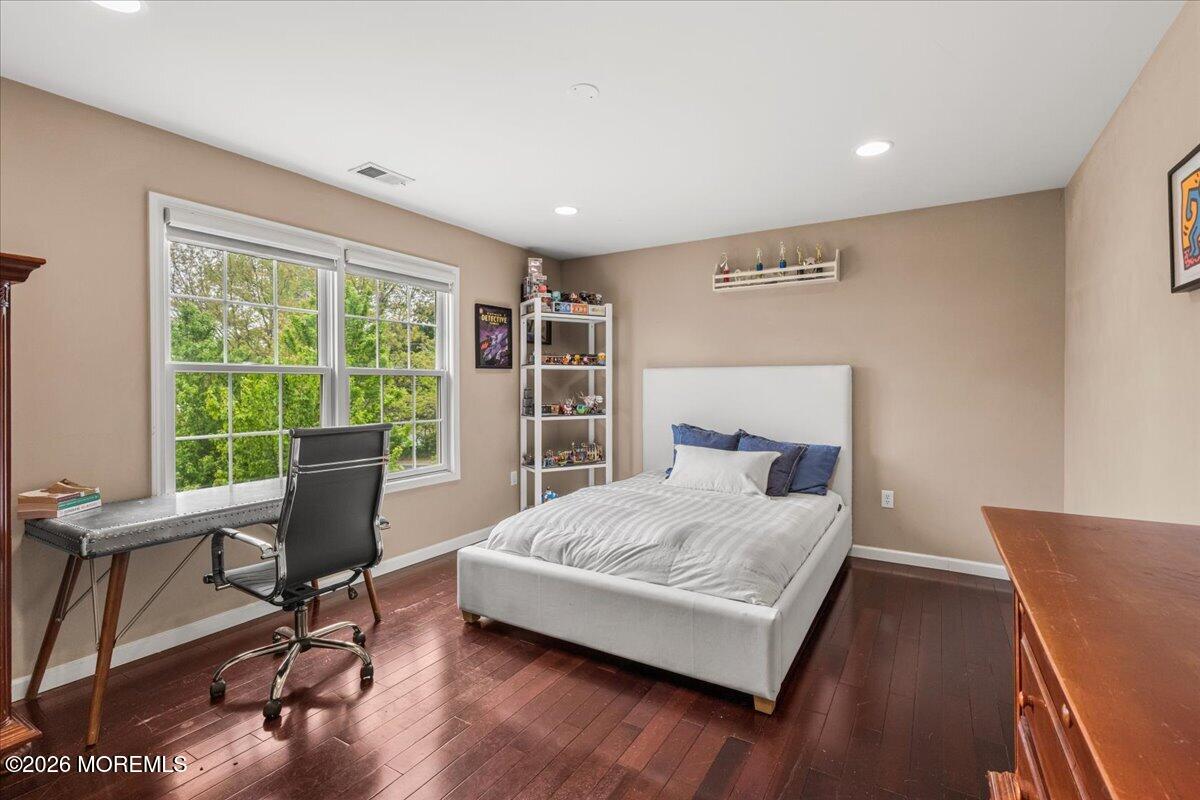 8 Fells Drive Manalapan NJ 07726