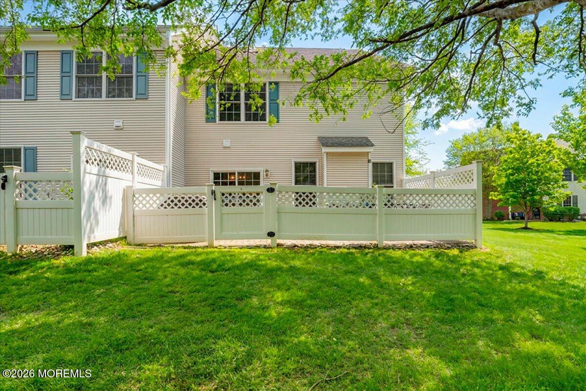 8 Fells Drive Manalapan NJ 07726