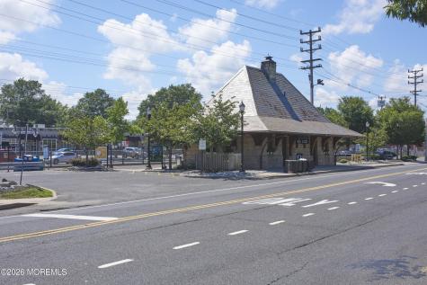 3 Whitesands Way Little Silver NJ 07739