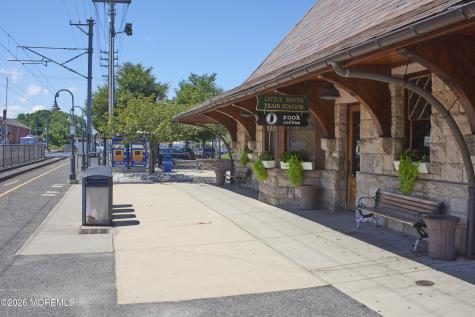 3 Whitesands Way Little Silver NJ 07739