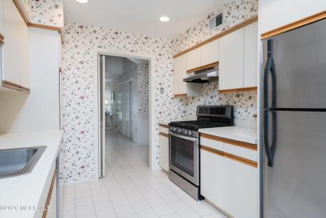 3 Whitesands Way Little Silver NJ 07739
