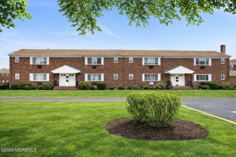 15 Azalea Court Eatontown NJ 07724