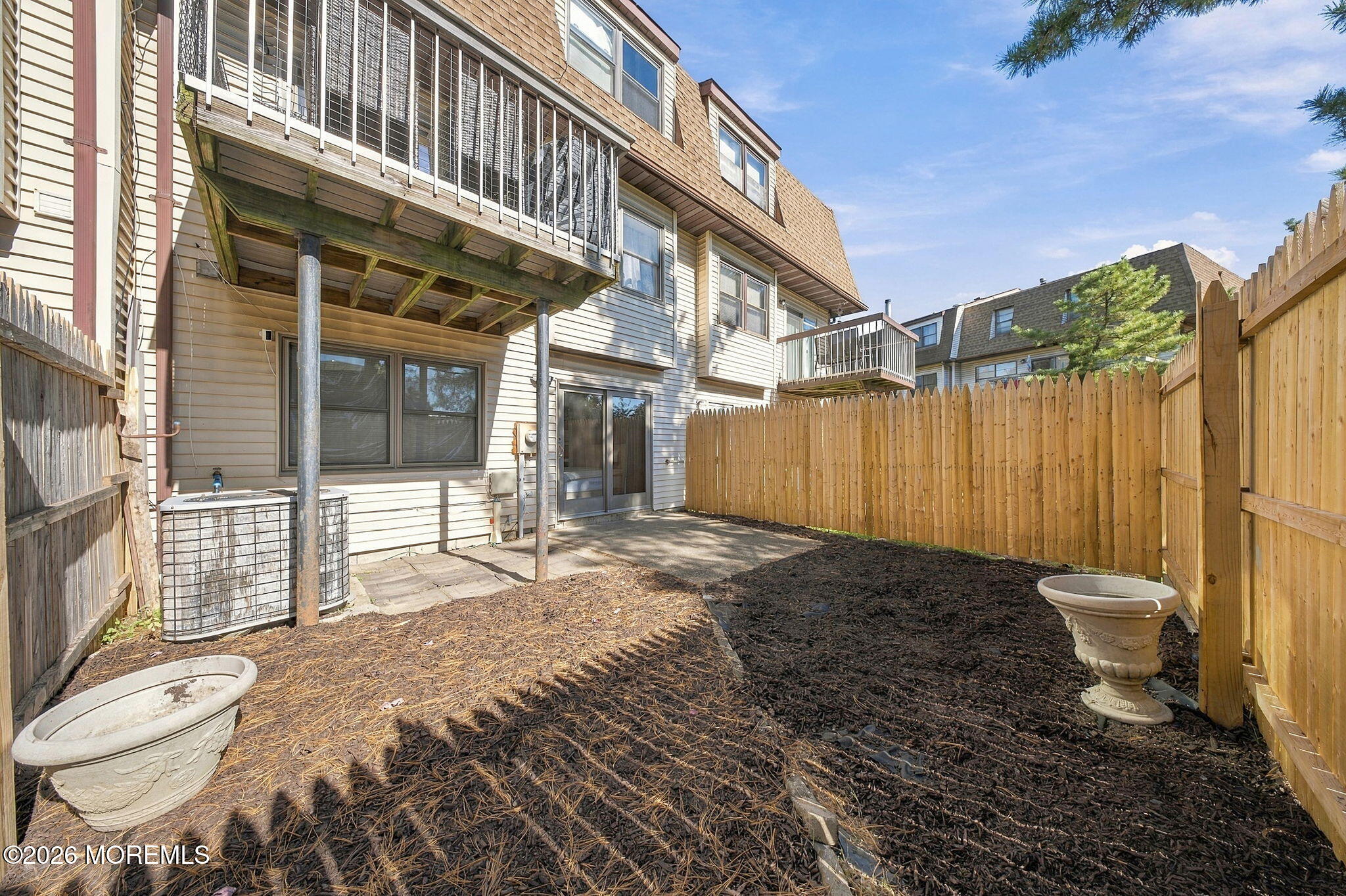 6102 N Oaks Boulevard North Brunswick NJ 08902