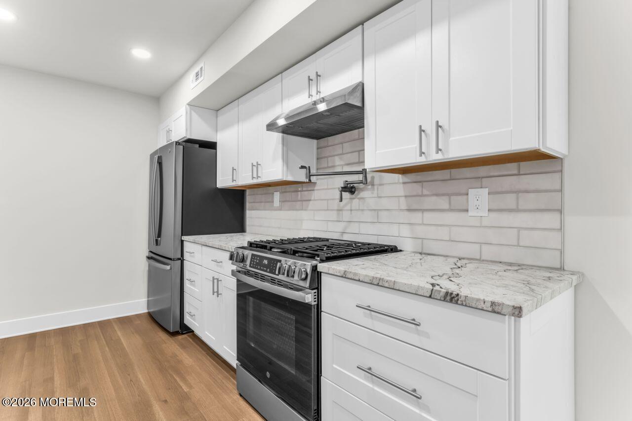 61 Kingsley Way Freehold NJ 07728