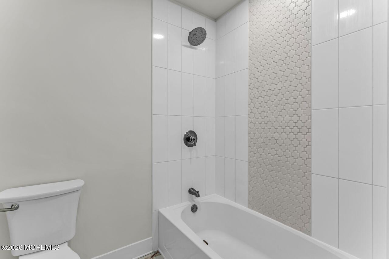 61 Kingsley Way Freehold NJ 07728