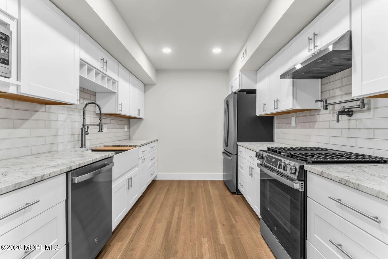 61 Kingsley Way Freehold NJ 07728