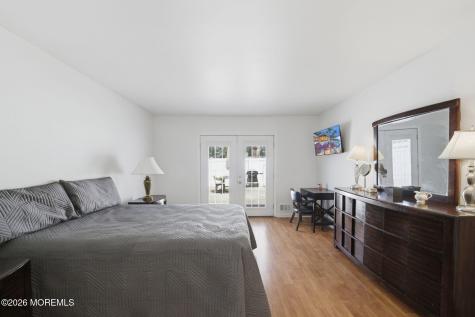 56 Thorne Lane Matawan NJ 07747