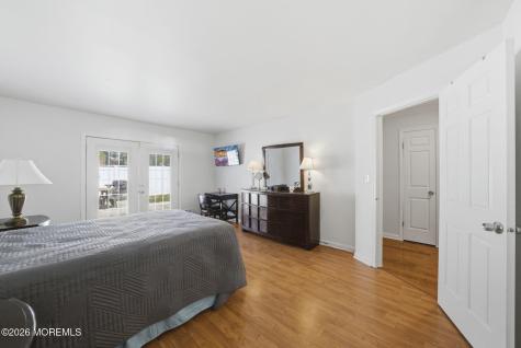 56 Thorne Lane Matawan NJ 07747