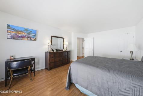 56 Thorne Lane Matawan NJ 07747