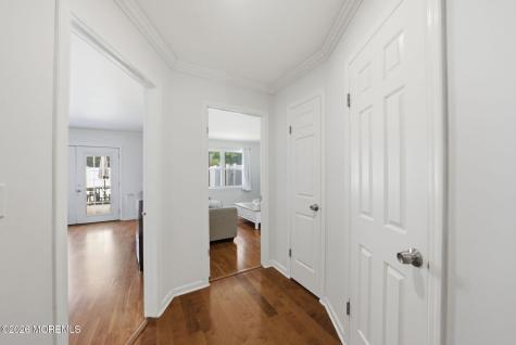 56 Thorne Lane Matawan NJ 07747