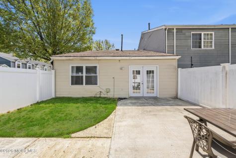 56 Thorne Lane Matawan NJ 07747