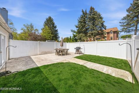56 Thorne Lane Matawan NJ 07747