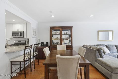 56 Thorne Lane Matawan NJ 07747