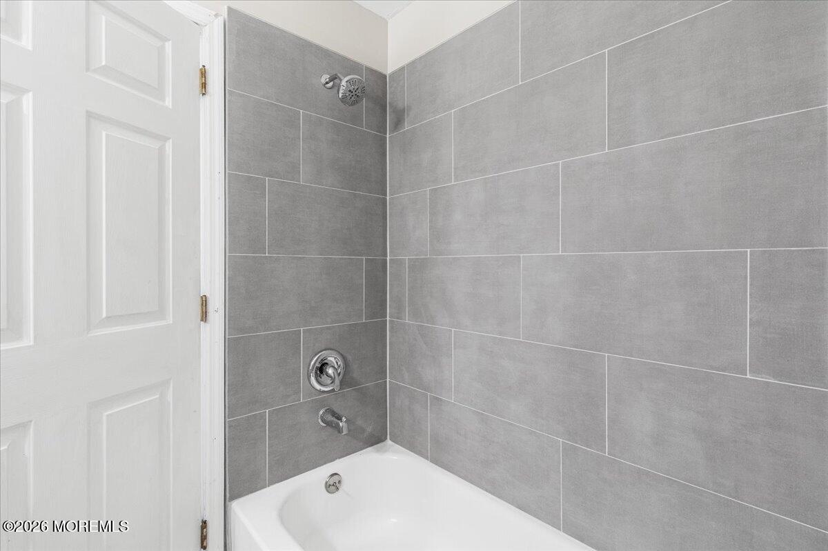10 Pennsbury Way East Brunswick NJ 08816