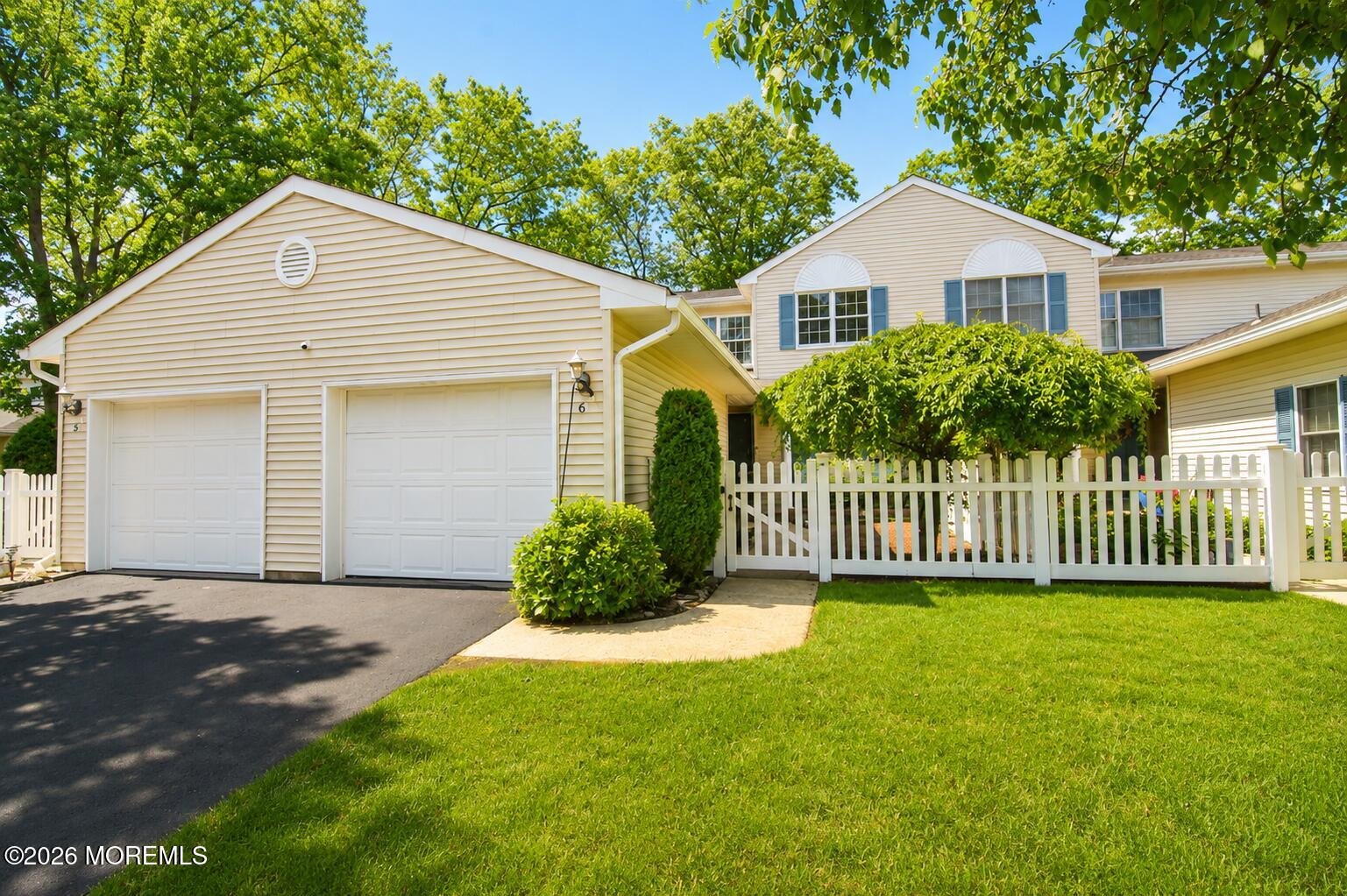 6 Cherrywood Circle Brick NJ 08724