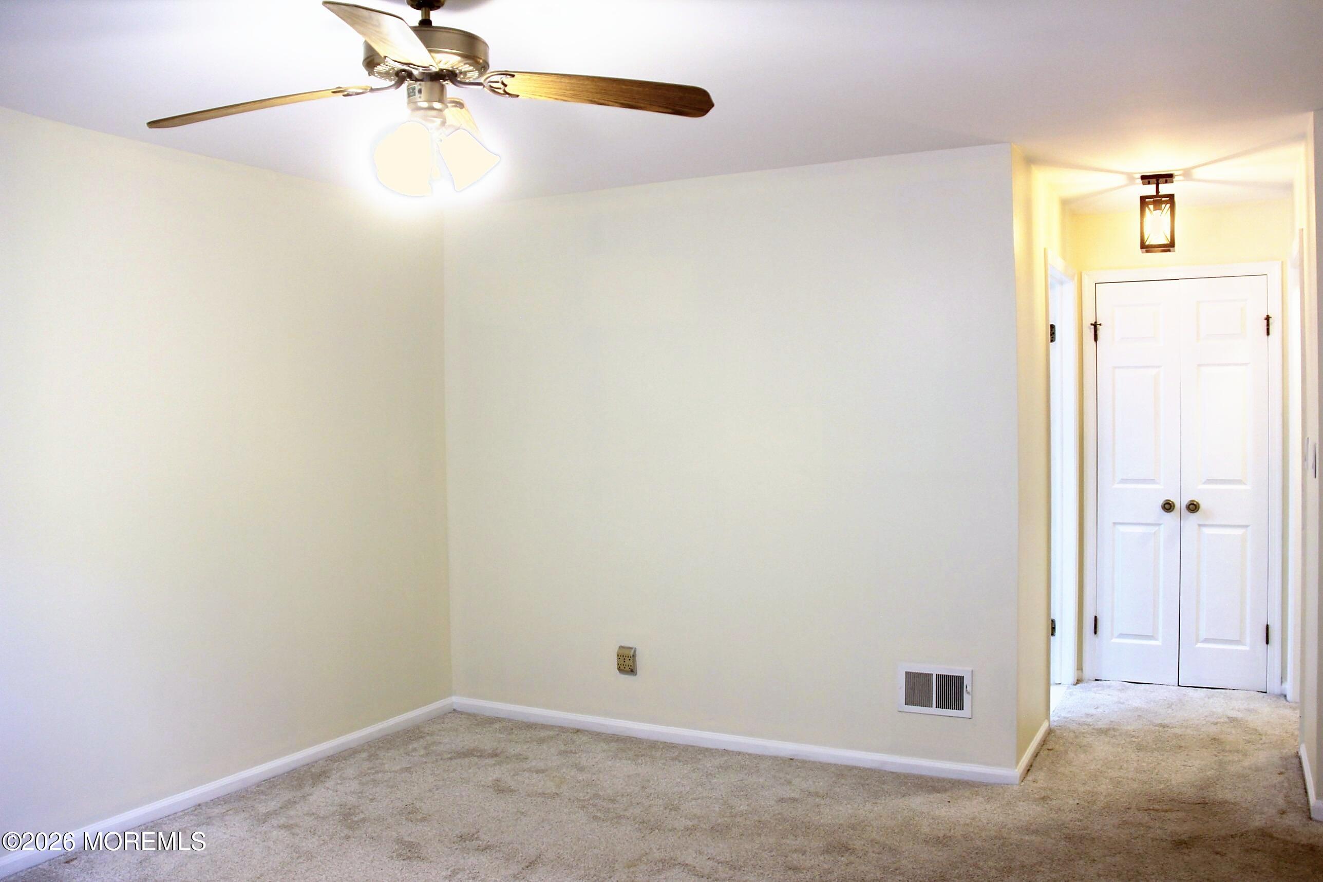 405 Chester Court Helmetta NJ 08828