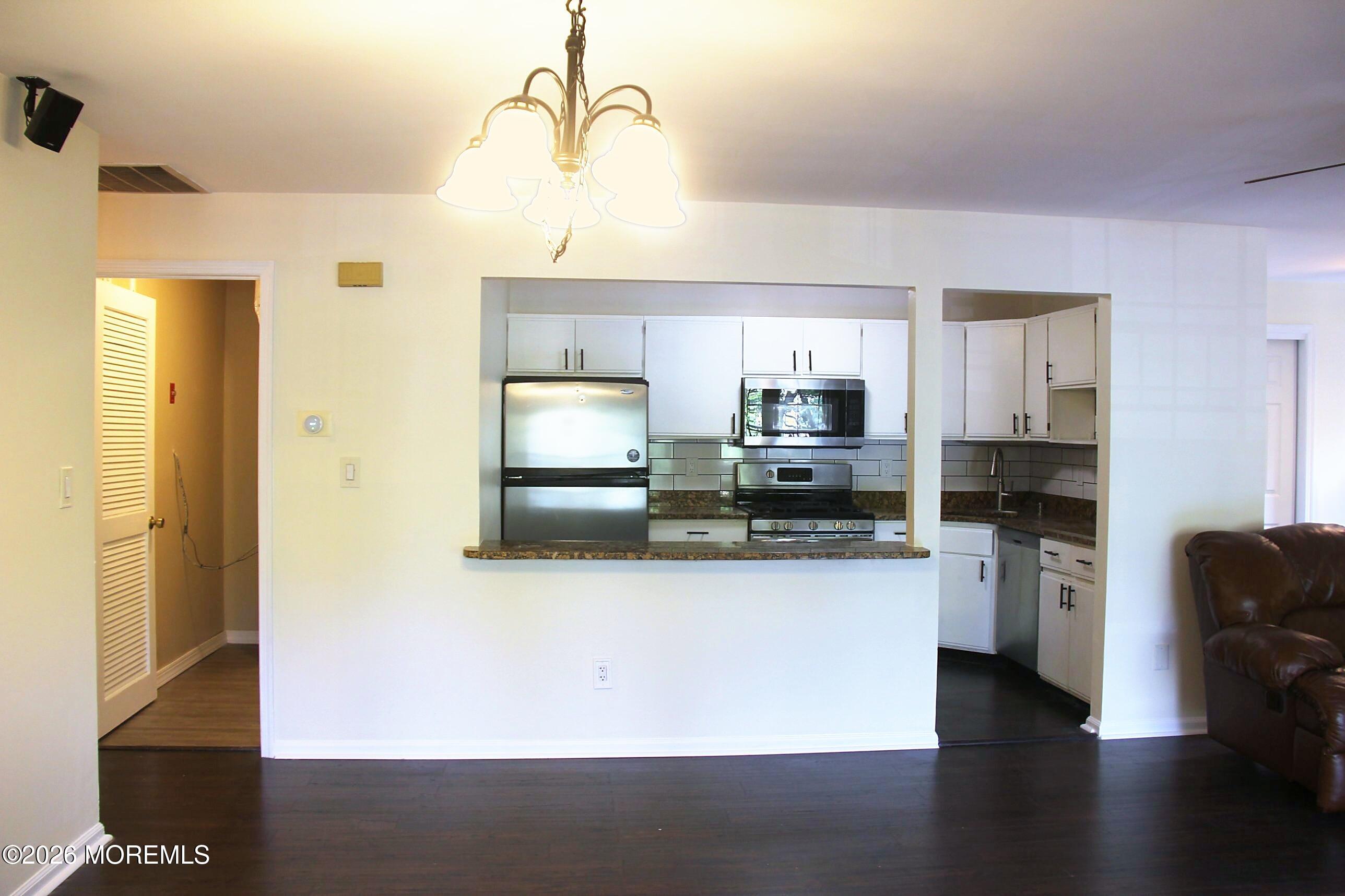 405 Chester Court Helmetta NJ 08828