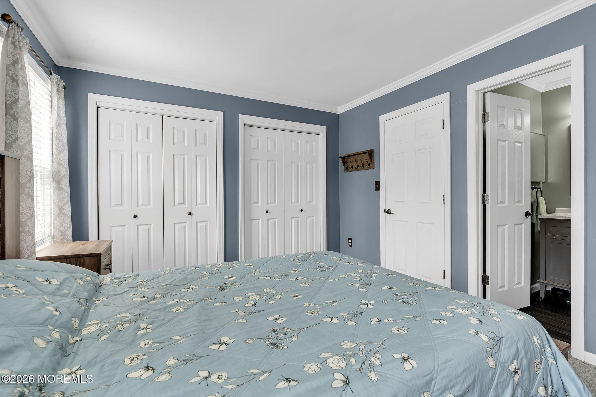 49 Lantern Lane Sayreville NJ 08872
