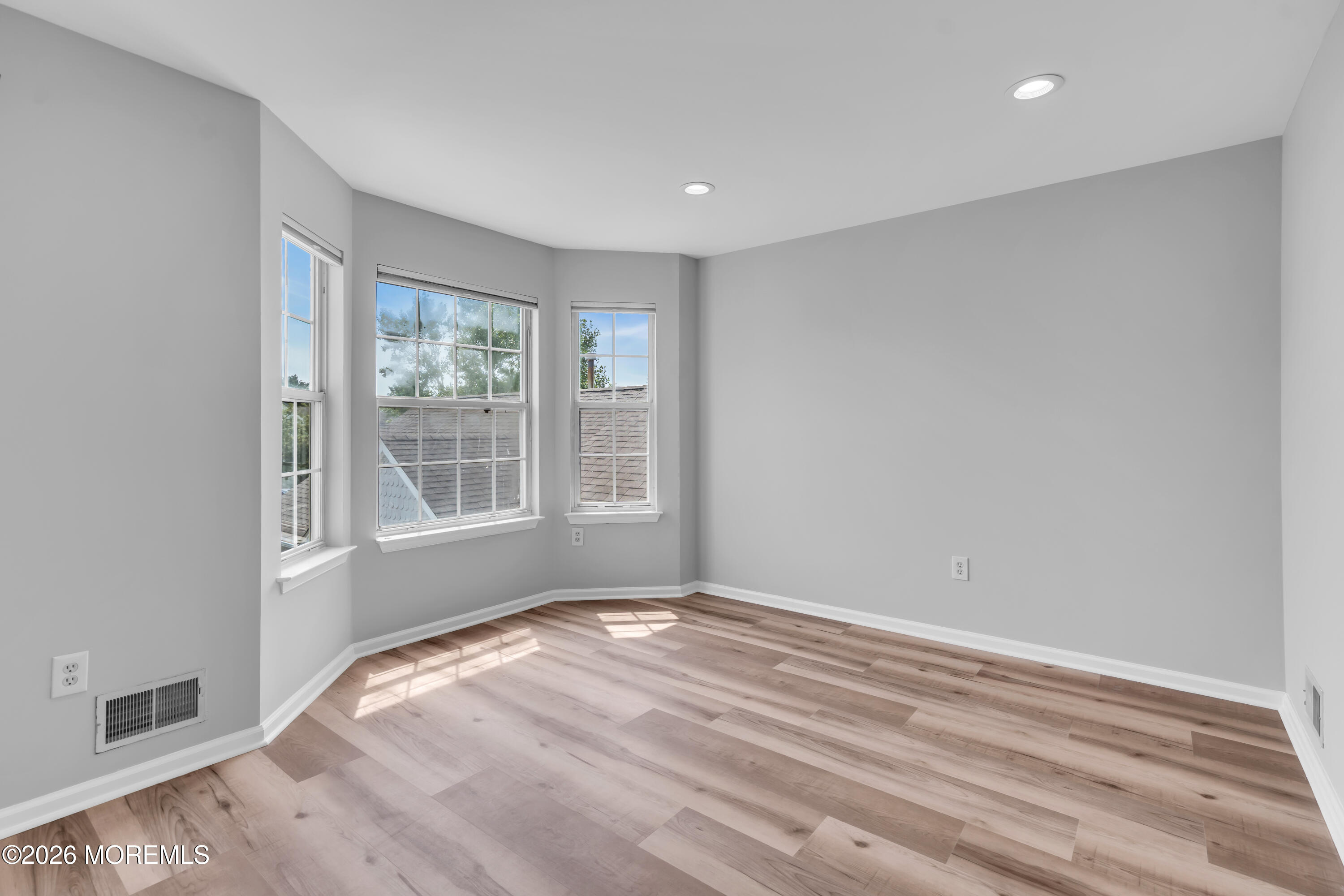 14 Evergreen Court Freehold NJ 07728