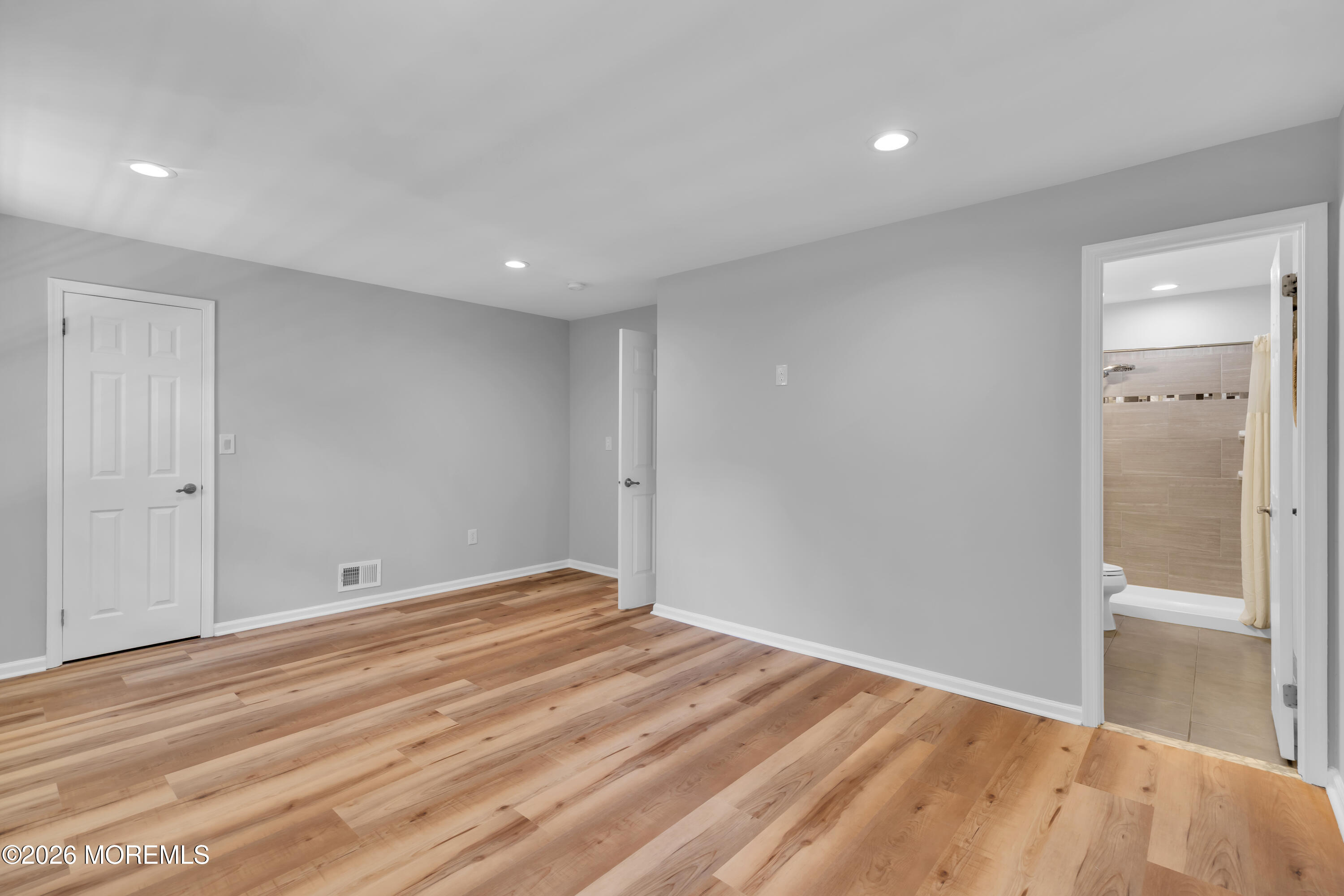 14 Evergreen Court Freehold NJ 07728