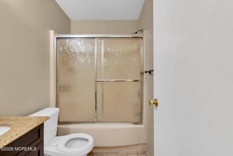 1806 Huntingdon Gloucester Twp NJ 08030