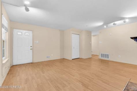 1806 Huntingdon Gloucester Twp NJ 08030