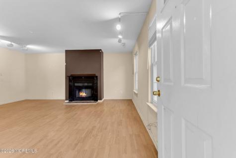 1806 Huntingdon Gloucester Twp NJ 08030