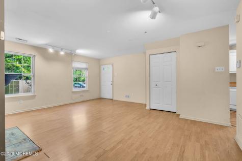 1806 Huntingdon Gloucester Twp NJ 08030
