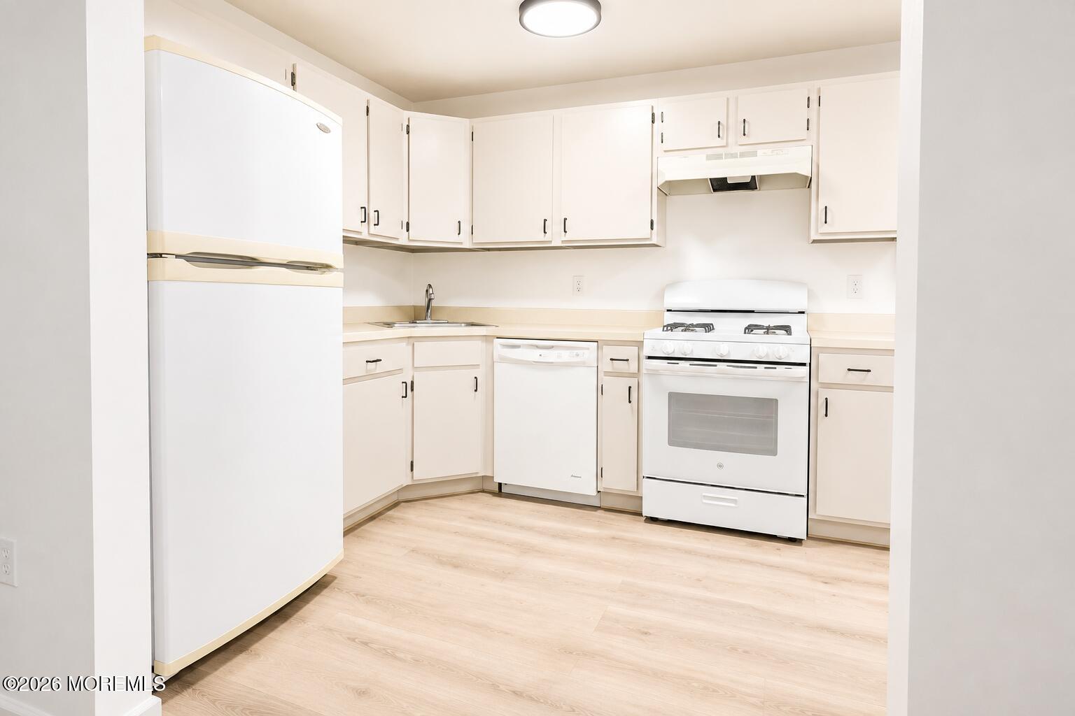148 Sussex Place Galloway NJ 08205