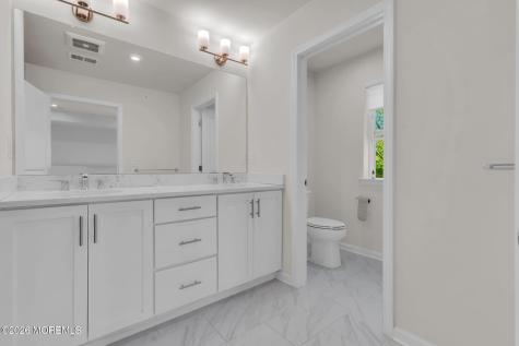 107 Arose Lane Middletown NJ 07748